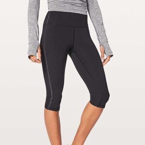 Lululemon Leggings Women’s 6 Black Stop Drop & Squat Cropped